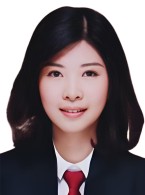 仲文频，女，1976年12月出生，汉族，本科，群众。现任甘肃省律师协会直属分会监事会监事、甘肃省侨联青年委员会副主席、兰州大学专业学位硕士研究生行业导师。曾获兰州大学优秀行业校友导师荣誉。1999年毕